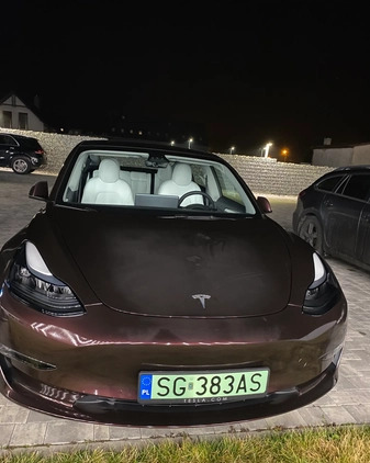 Tesla Model 3 cena 200000 przebieg: 17600, rok produkcji 2022 z Gliwice małe 277